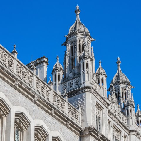 Exterior of the Maughan Library of King's College London.