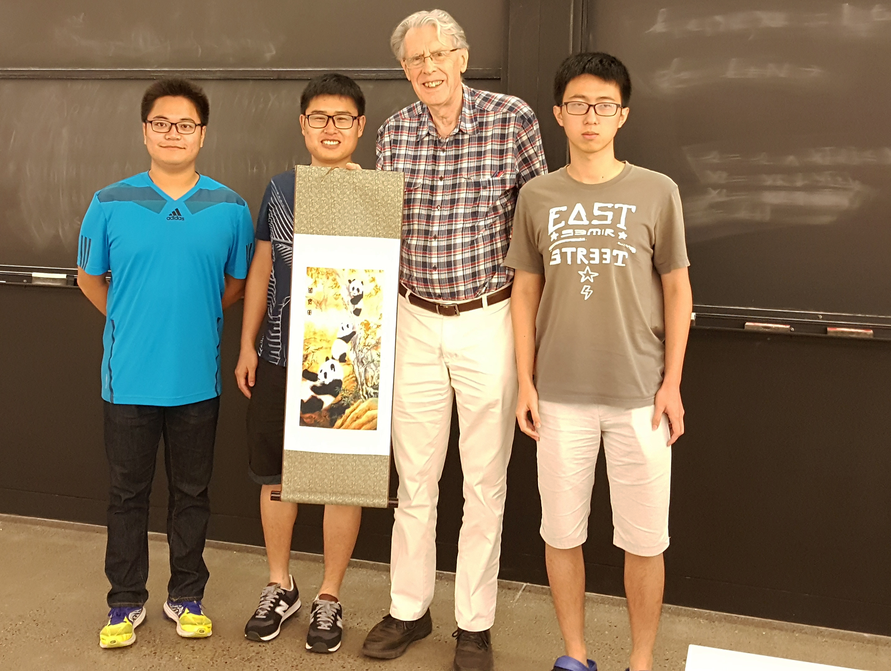 Hopcroft with Chinese students