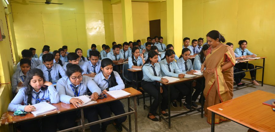 Teacher in India 