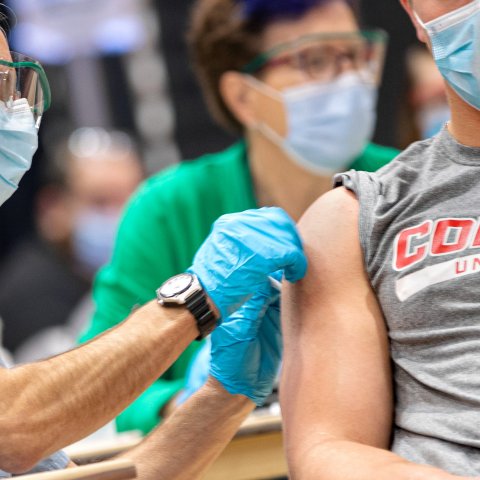vaccination clinic campus 2021